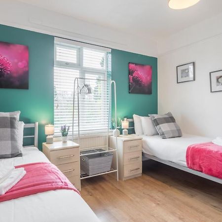 Private Room 6 With Kitchenette By Cb Stays No Minimum Stays CBG Extérieur photo